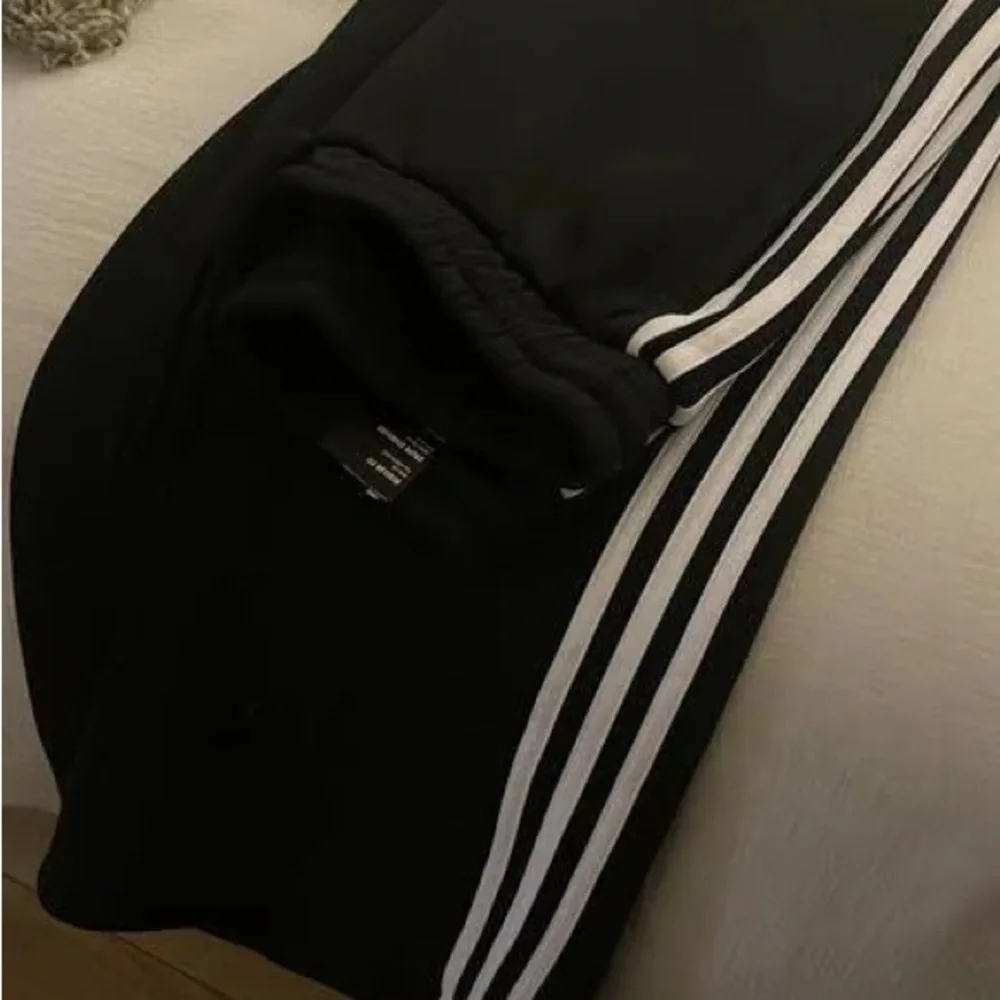 Adidas Women's Essentials 3-Stripes Wide Sportswear Pants - Picture 5 of 11